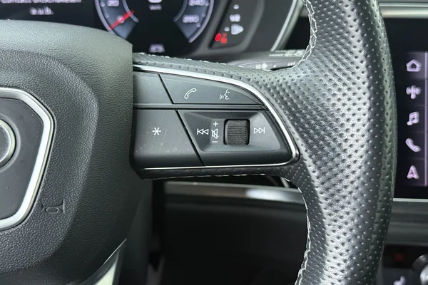 Audi Q3 Sportback (2022) — foto 6 van 21