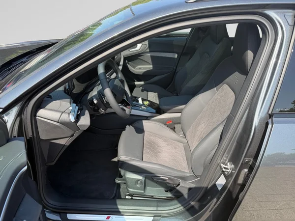 AUDI A5 Avant e-hybrid (PHEV) (2026) — foto 14 van 24