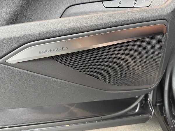 AUDI Q8 e-tron (2026) — foto 2 van 20