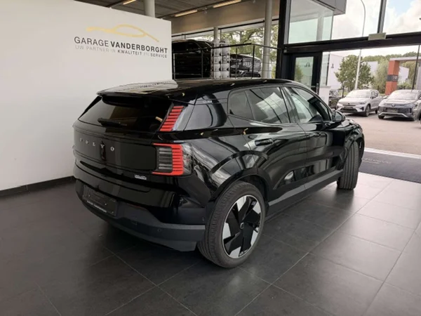 Volvo EX30 (2024) — foto 18 van 22