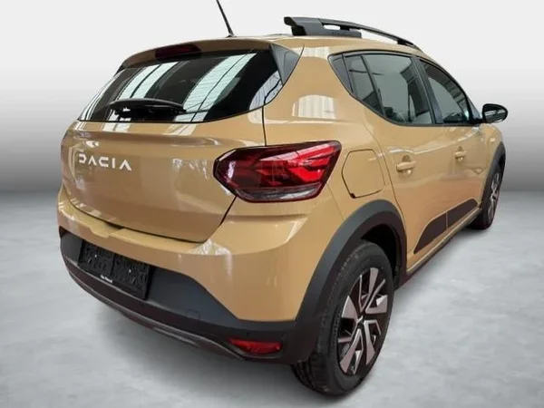Dacia Sandero Stepway (2025) — foto 13 van 17