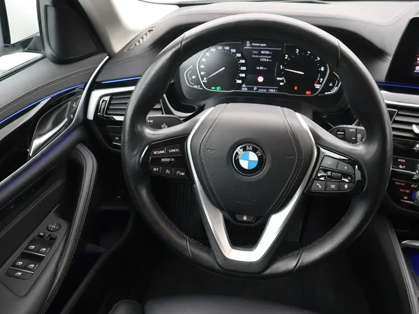 BMW 5 Reeks (2020) — foto 4 van 28
