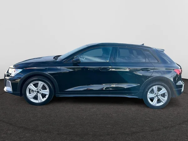 AUDI A3 Allstreet PHEV (2025) — foto 12 van 24