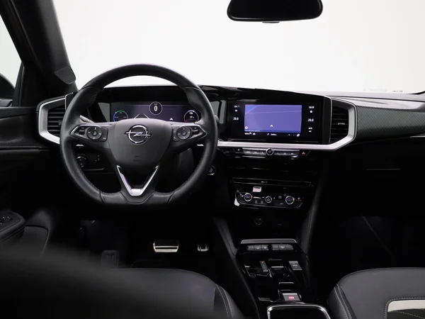 Opel Mokka-e (2022) — foto 34 van 36