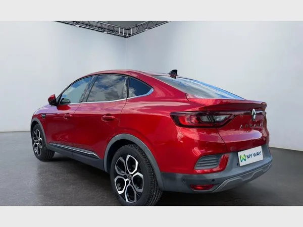 Renault Arkana (2022) — foto 12 van 29