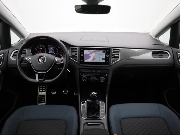 VOLKSWAGEN Golf Sportsvan (2020) — foto 19 van 19