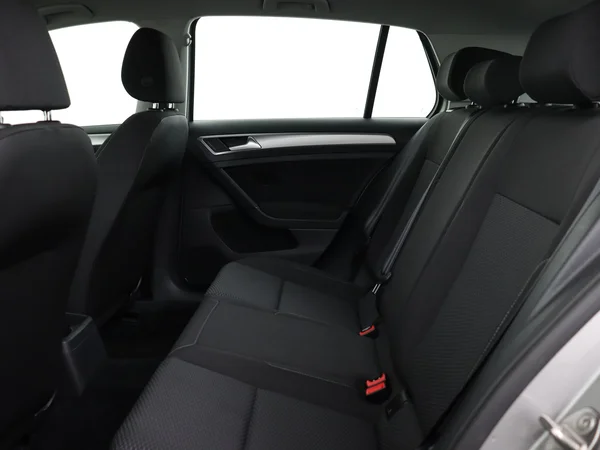 VOLKSWAGEN Golf (2018) — foto 5 van 23