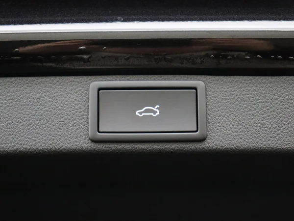 SKODA Octavia Combi (2025) — foto 8 van 20