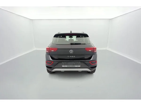 VOLKSWAGEN T-Roc (2024) — foto 33 van 36