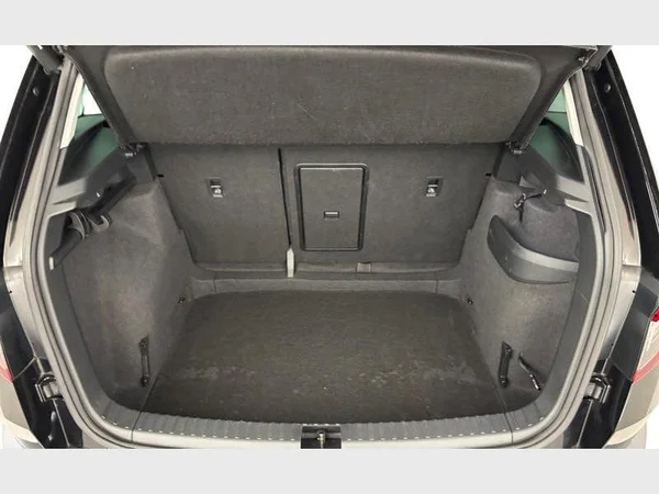 Skoda Karoq (2021) — foto 7 van 15