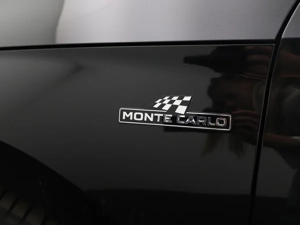 SKODA Scala (2021) — foto 2 van 16
