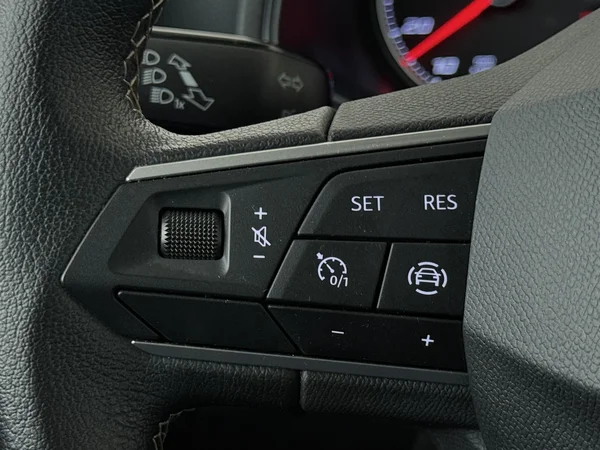 SEAT Arona (2022) — foto 9 van 27