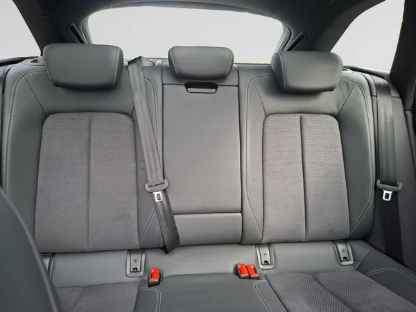 AUDI A6 Avant (2023) — foto 11 van 23