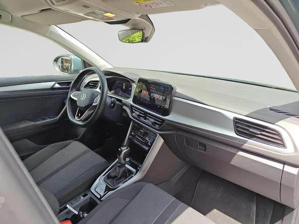 VOLKSWAGEN T-Roc (2025) — foto 11 van 17
