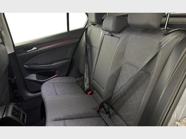 Volkswagen Golf VIII (2024) — foto 6 van 19