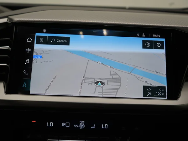 AUDI Q4 e-tron (2025) — foto 5 van 20