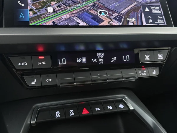 AUDI A3 Sportback (2025) — foto 8 van 18