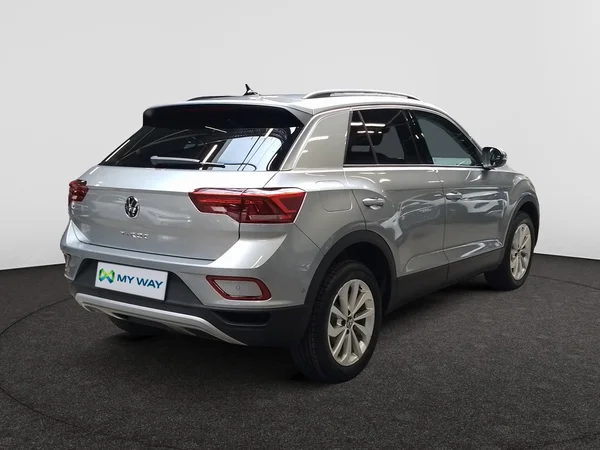 VOLKSWAGEN T-Roc (2025) — foto 9 van 16