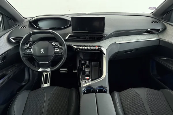 Peugeot 3008 (2023) — foto 18 van 28