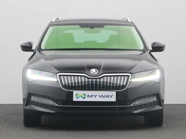 SKODA Superb Combi (2024) — foto 18 van 22