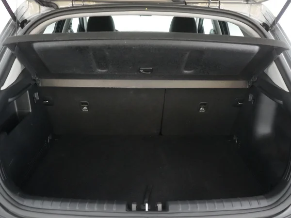 Kia Stonic (2025) — foto 7 van 25