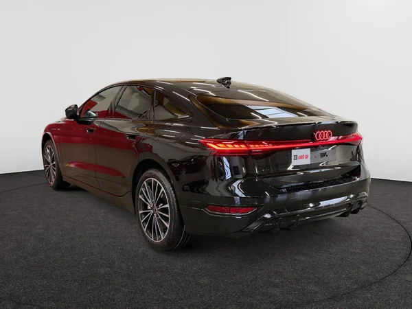 AUDI A6 Sportback e-tron (2026) — foto 18 van 24