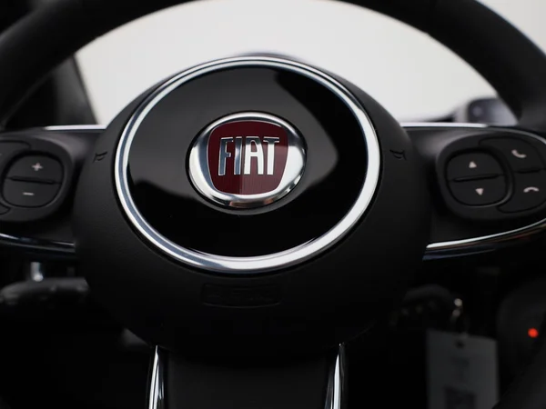 Fiat 500 (2022) — foto 19 van 37