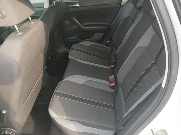 VOLKSWAGEN Polo (2022) — foto 19 van 19
