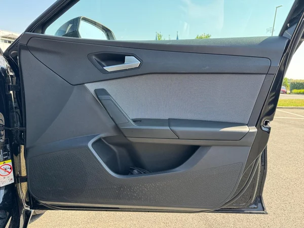 SEAT Leon (2025) — foto 9 van 24