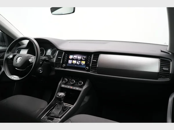 SKODA Kodiaq (2021) — foto 23 van 29
