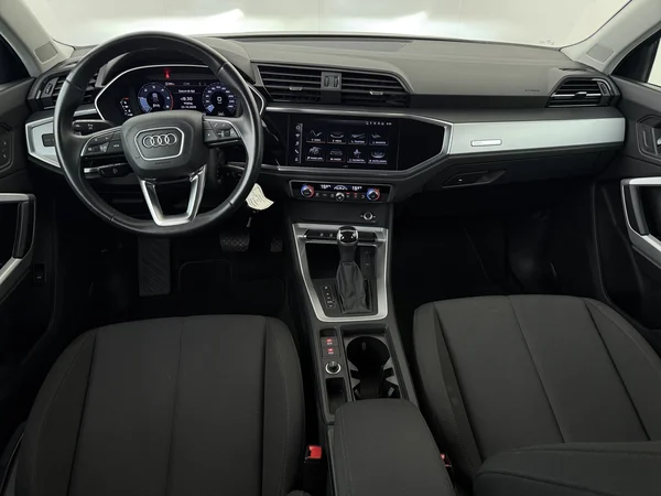 AUDI Q3 (2021) — foto 28 van 28