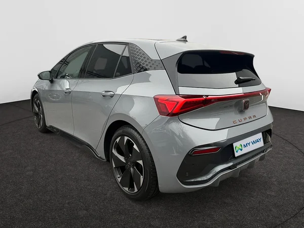 CUPRA Born (2025) — foto 18 van 24