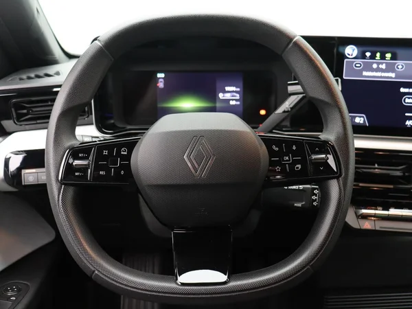 RENAULT e-R5 E-Tech (2025) — foto 15 van 15