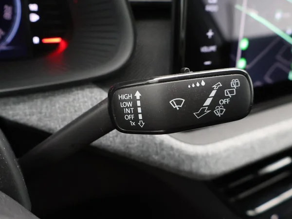 SKODA Kamiq (2024) — foto 3 van 26