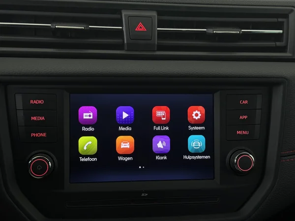 SEAT Arona (2020) — foto 10 van 27