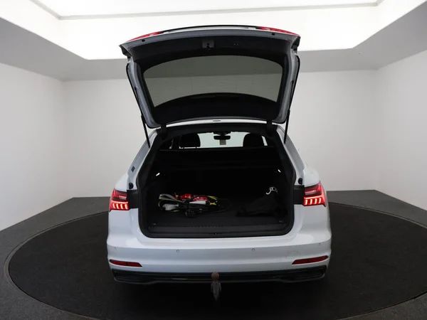 AUDI A6 SW PHEV (2024) — foto 20 van 30