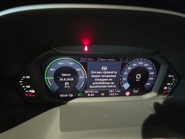AUDI Q3 PHEV (2021) — foto 5 van 23