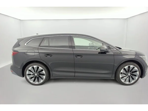 SKODA Enyaq (2022) — foto 34 van 37