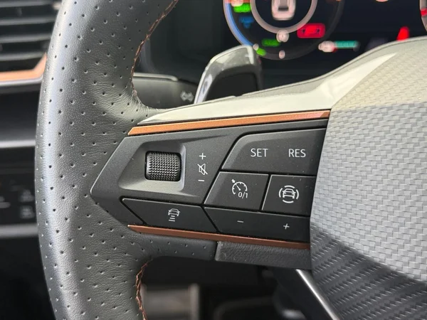 CUPRA Leon ST e-Hybrid (PHEV) (2023) — foto 3 van 22