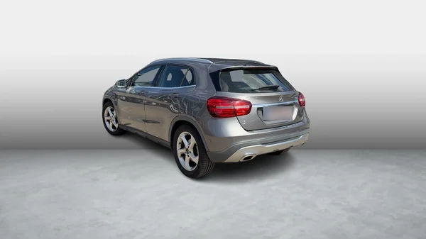 Mercedes-Benz GLA (2019) — foto 3 van 10
