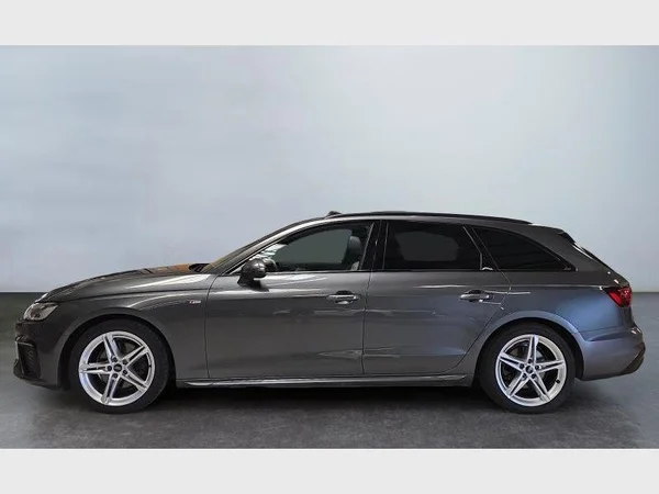 Audi A4 Avant (2023) — foto 23 van 30