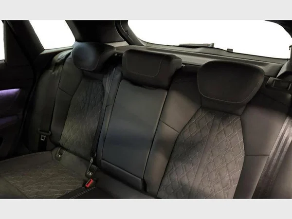 Audi Q4 E-TRON (2026) — foto 3 van 27