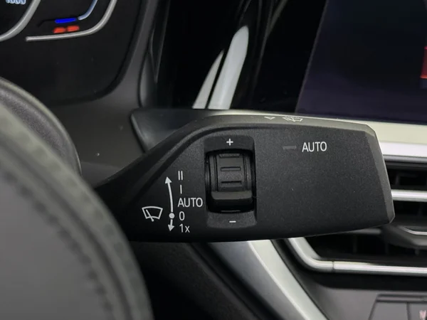 BMW 3-SERIE (2021) — foto 17 van 29