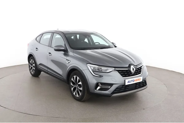 Renault Arkana (2022) — foto 14 van 16