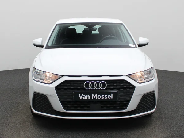 Audi A1 Sportback (2023) — foto 23 van 38