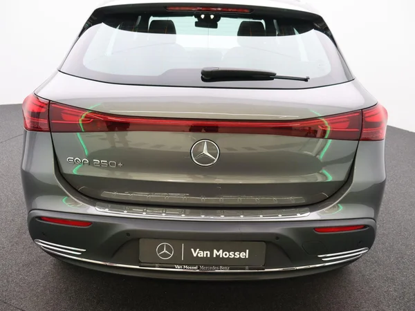 Mercedes-Benz EQA (2025) — foto 13 van 26