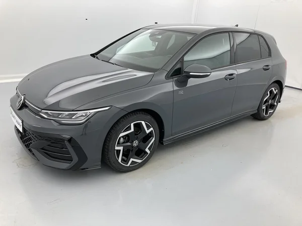 VOLKSWAGEN Golf VIII (2025) — foto 30 van 36