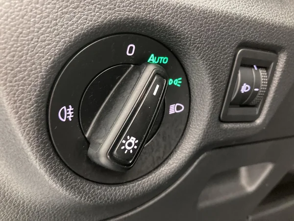 SKODA Kamiq (2024) — foto 10 van 36