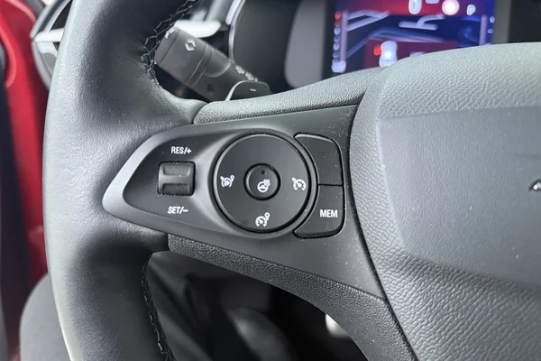 Opel Corsa (2023) — foto 6 van 19