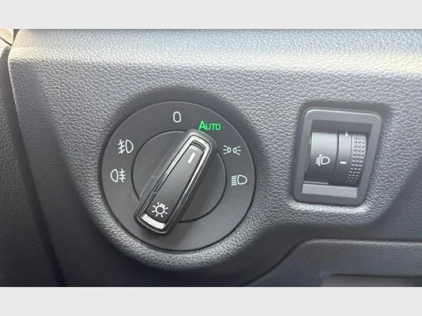 Skoda Kamiq (2024) — foto 8 van 24